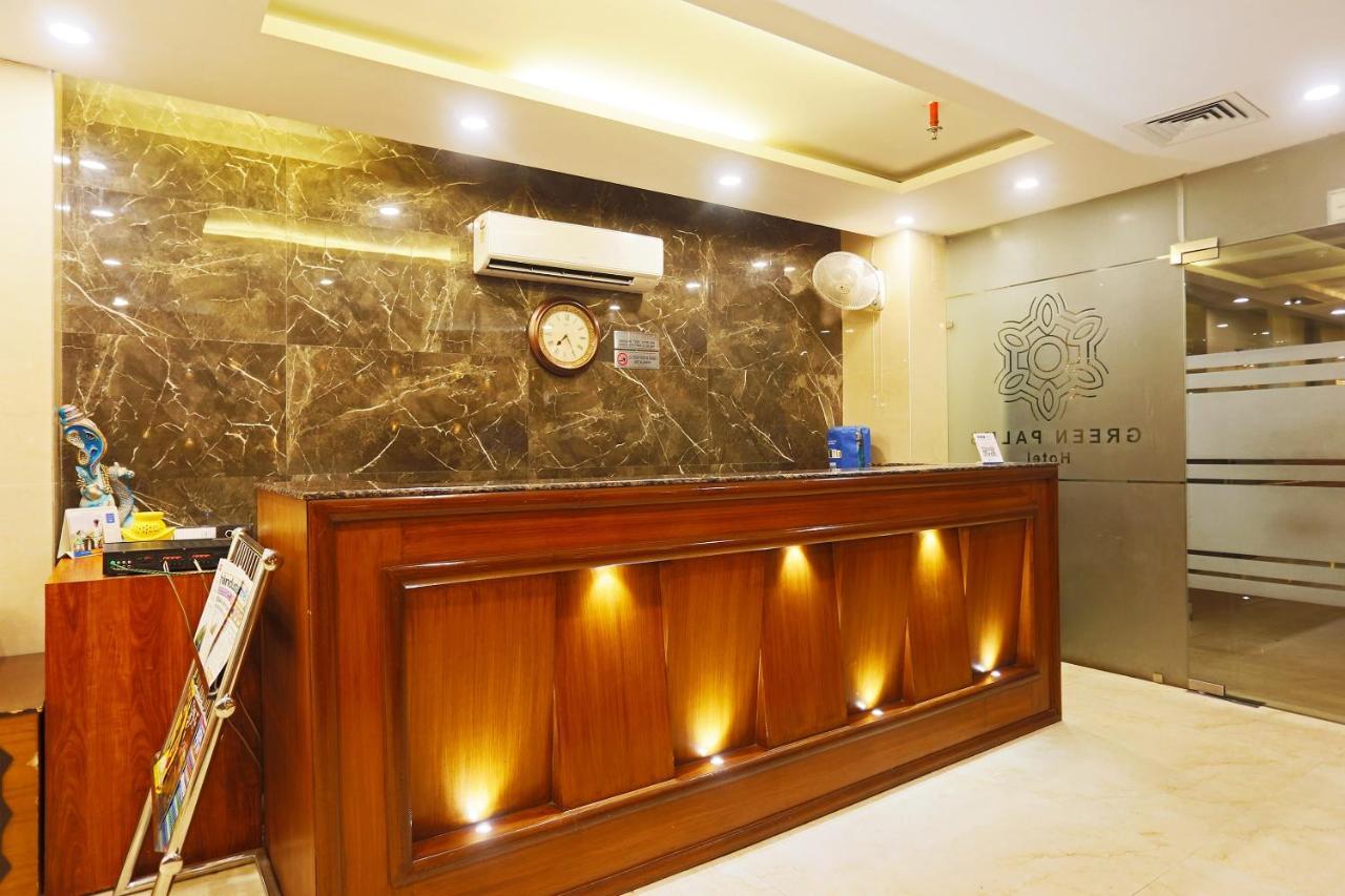 Hotel Capital O Green Palms Near Jhilmil Metro Station Nové Dillí Exteriér fotografie