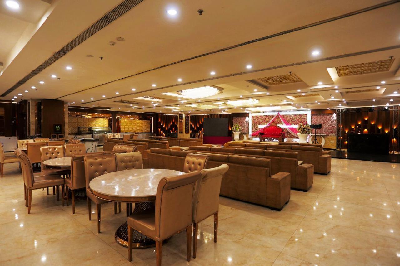 Hotel Capital O Green Palms Near Jhilmil Metro Station Nové Dillí Exteriér fotografie